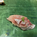 平和寿司 - 鯵です