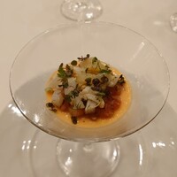 ザ・フジヤ - 完熟トマトのロワイヤルとタルタル　海の幸のマリネと共に