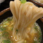 Gomihacchin - 麺