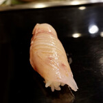 金寿司 - 鱸の塩締め