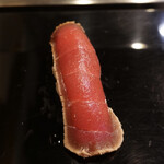 金寿司 - まぐろ漬け