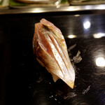 金寿司 - あじ