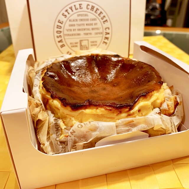 テイクアウト 絶品バスクチーズケーキ2 500円 人気の味をお家でも By アラサー女子の銀座 新橋グルメ シクスバイオリエンタルホテル 6th By Oriental Hotel 有楽町 イタリアン 食べログ