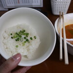 四川野郎 - 後入れご飯（150円）