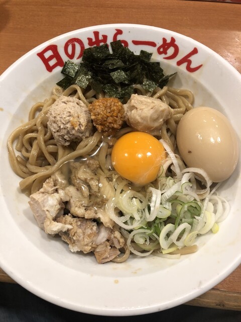 日の出らーめん 大船店 大船 ラーメン 食べログ