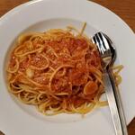 カプリチョーザ - トマトとニンニクのスパゲッティ（Ｒ）全景