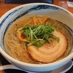 Ramen Shinta - 福の塩そば \810