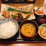 Kimmedai Semmon Izakaya Taishabu Zombun - 