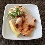 天天厨房 - 前菜3点盛り（よだれ鶏・干し豆腐・メンマ）800円