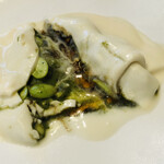 エスキス - 大豆　トリュフ　卵黄のコンフィ　ゴーヤ