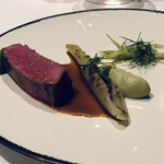 エスキス - シストロン産仔羊のブレゼ　ヒヨコ豆　よもぎ