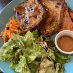 ベーカリー&カフェ 沢村 広尾プラザ