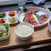 焼肉ぽんが 江ノ島 - 