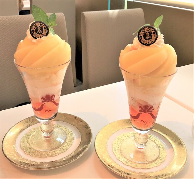 特選桃パフェ By Acchanmama 渋谷西村 フルーツパーラー 道玄坂店 シブヤニシムラフルーツパーラー 渋谷 フルーツパーラー 食べログ