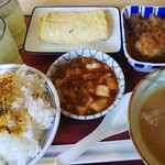 日進かにこう食堂 - ご飯大 豚汁 卵焼き 麻婆豆腐 すき煮 ¥979