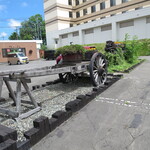 平和園 - 駐車場にあるオブジェ②(2020年7月)