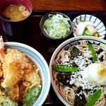戸隠そば - 天丼＋磯おろし　¥1000＋税