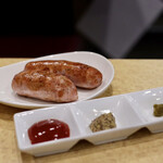 波へい - ソーセージソテー