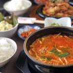 韓国料理えいしんの店 - 