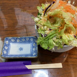 誠寿司 - サラダがモリモリ
