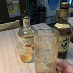 ジョニーの屋根ウラ酒場 - ジョニーの原価酒場 五反田店(東京都品川区西五反田)山崎12年 525円