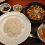 中嘉屋食堂 麺飯甜 - 