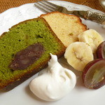 ひぐらし軒 - 餡子入りの抹茶ケーキ＆ドライいちじくとくるみのバターケーキ