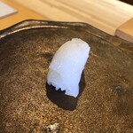 松寿司 - アオリイカを塩で　甘い〜