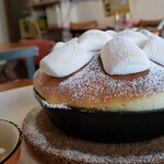 Nanairo Kafe Sherinopokke - スフレパンケーキ(600円)です。