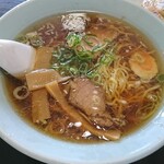 豊楽亭 - ラーメン  ¥530