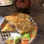 いざか家 桜坂 - 名物アジフライ
