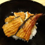 勢麟 - 白い懐紙でふたして来ました。天然鰻