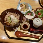 日本料理介寿荘 - 冷やし七穀麺と夏野菜天婦羅御前