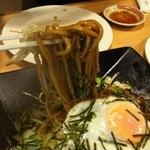 餃子 照井 - 照井焼きそばの太麺