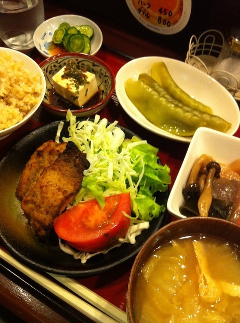 高槻駅前ビルにヘルシー自然食 By Maidasu 移転 米菜カフェひつじ食堂 Cafe 高槻 カフェ 食べログ