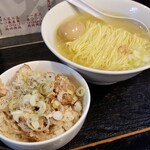塩そば専門店 桑ばら - 塩かけそば定食（チャーマヨ丼）