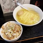 塩そば専門店 桑ばら - 塩かけそば定食（チャーマヨ丼）