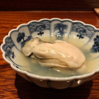 鮨 あお - 温かい牡蠣