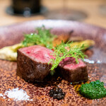 ARMONICO - 炭火焼き  神石牛のイチボとマルカワ