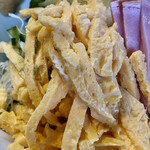 吉ひろ - 冷めん　650円の卵焼アップ