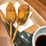 酒とさかな ふじ - 牛タンとアボカドの串カツ