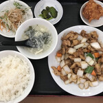 台湾料理 福祥閣 - 鶏肉の黒胡椒炒め定食650円