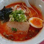 よしべえ - 小辛味噌ラーメン  ¥800