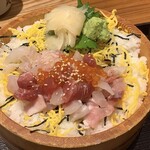 大和屋 半蔵 - 海鮮バラちらし丼定食