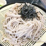 なか卯 - 最初の見た目は「量が少ないなぁ」でしたが、食べ終わる頃には十分な量でした。