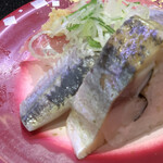 回し寿司 活 活美登利 - 光もの三貫