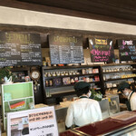 3℃ - お店の内観です