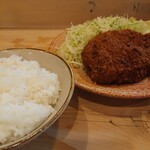 とんかつ鈴本 - ロースかつ定食