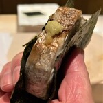 たかおか - 竹岡の太刀魚　ご主人が上から炭火で炙った際のジュジュって音を皆様に聴かせたくなります♬  やはり太刀魚は焼くのが一番好みです♪  茗荷のシャキシャキさもいいんです♪