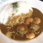 アーブル - カレーをかけるとこうなる